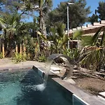 Apartment Alizee, Airco, Pool And Near