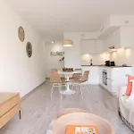 Alizee, Airco, Pool And Near Apartment *