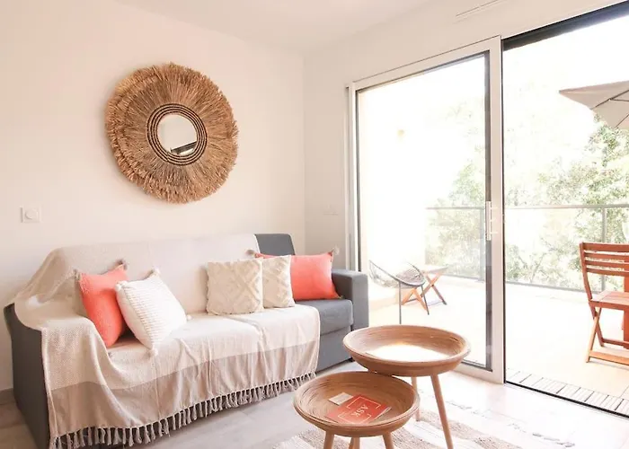 Apartment Alizee, Airco, Pool And Near La Croix-Valmer