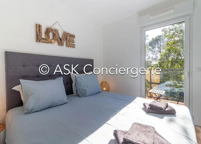 Alizee, Airco, Pool And Near Apartment