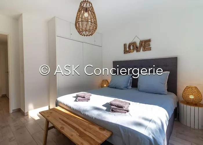 Alizee, Airco, Pool And Near Apartment *